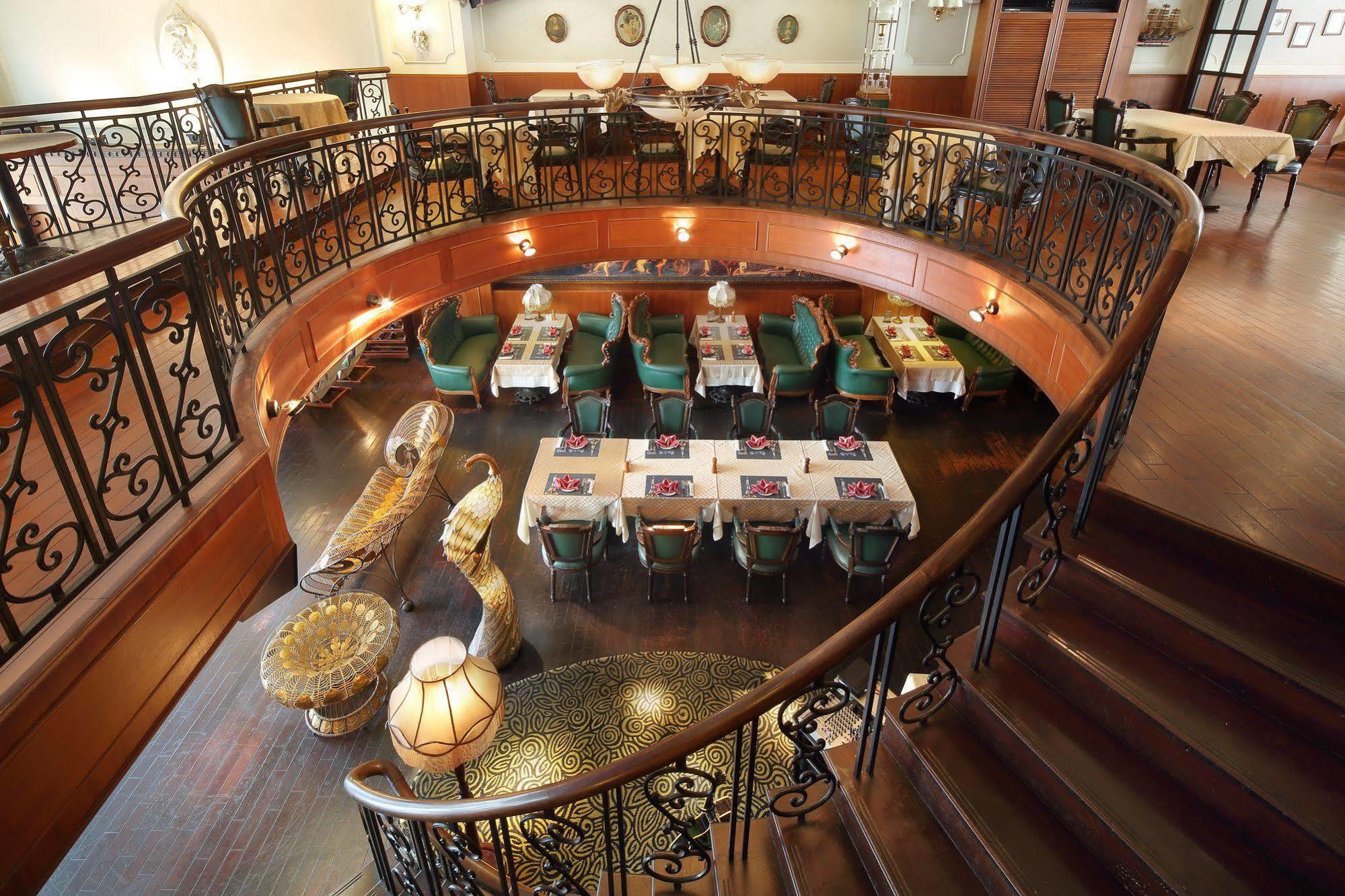 Grand Boss Hotel Yilan Экстерьер фото